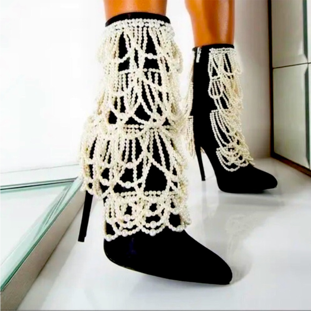 Host Pick NWOT Azalea Wang Pearl Stiletto Booties U.S. Size 8.5/European Size 39